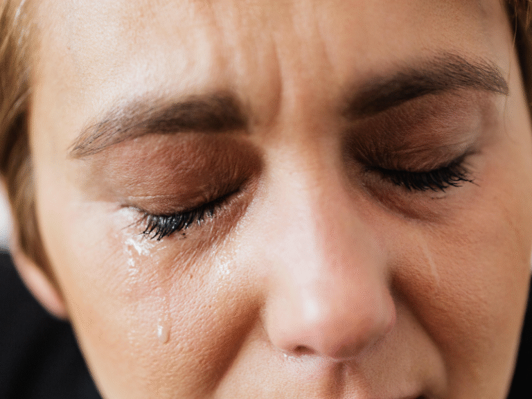 Cuando el malestar emocional empieza a afectar a tu día a día: señales, causas y qué puedes hacer para volver a sentir equilibrio